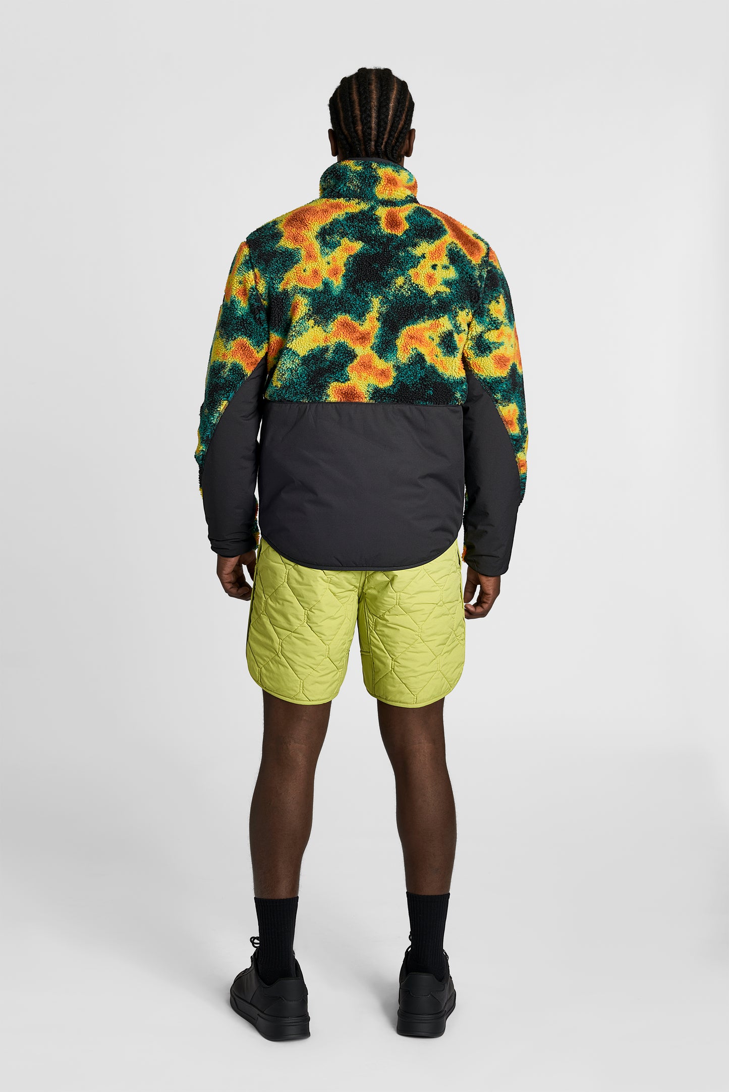 Kepler Men's Berber Zip Front Sweater in hip length, premium berber and stretch ripstop fabrication, Primaloft Gold Insulation Active+, two-way centre-front zipper, zipper pocket at left chest, magnetic closure flap pockets at waist with additional side-entry pockets, in Heat Map