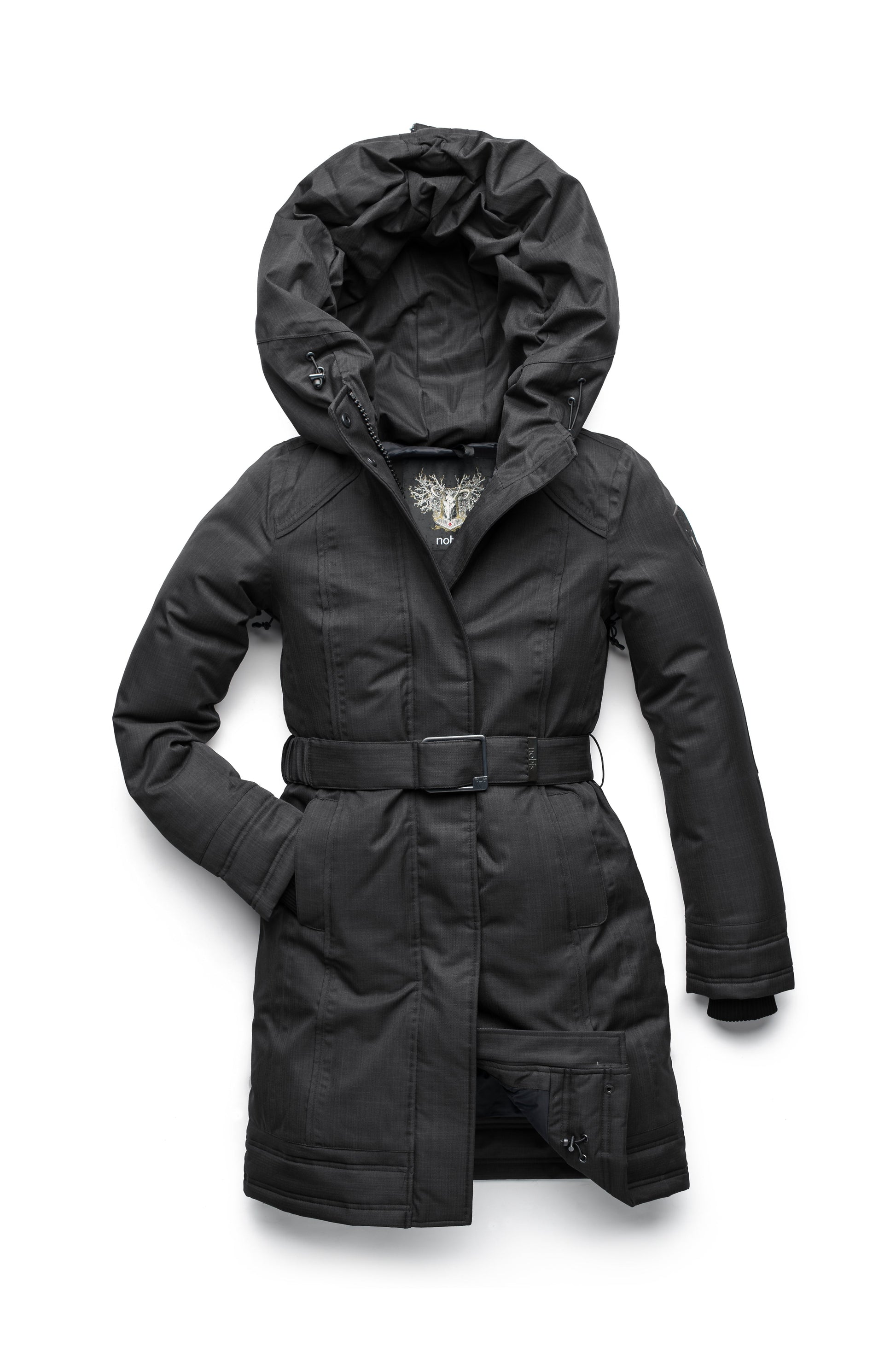 flat-lay-image CH Black