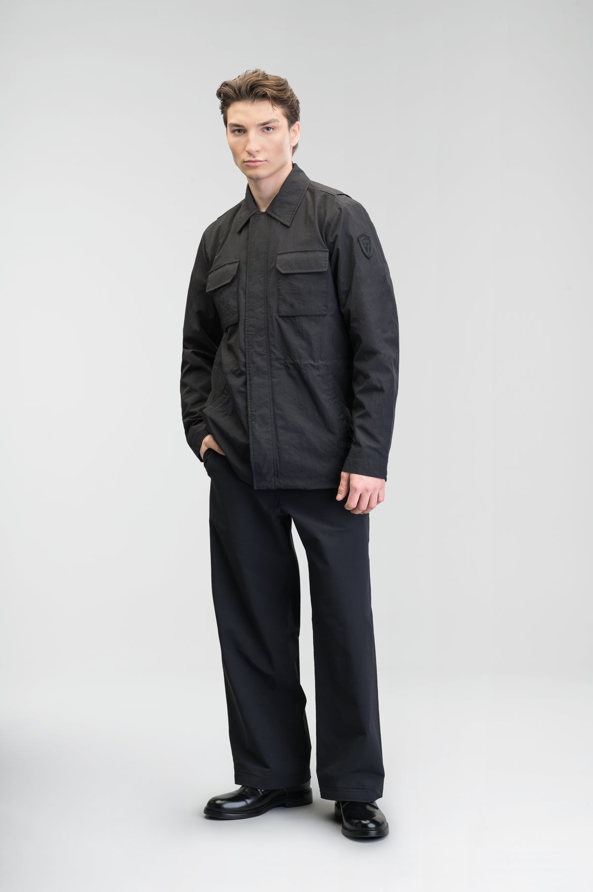 Tien Men's Field Jacket in Black