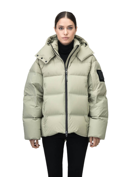 Una Women's Performance Puffer + Tea