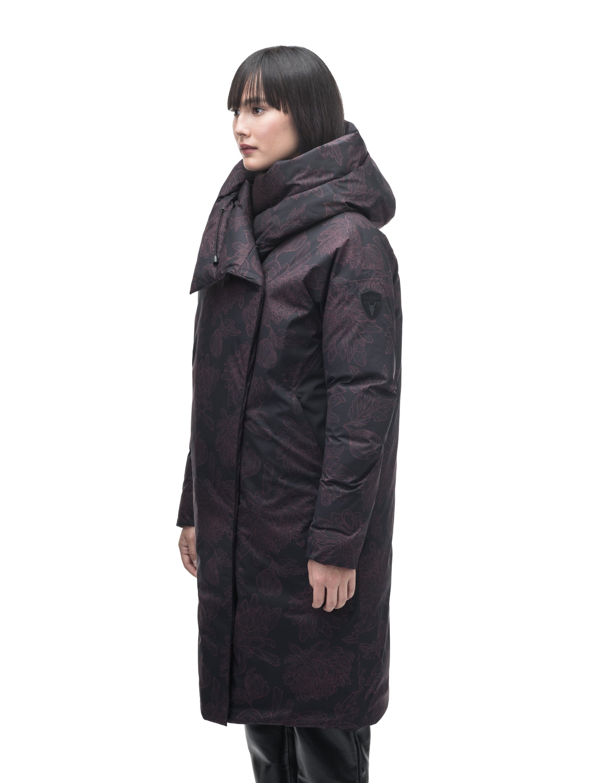 Axis Ladies Oversized Coat in knee length, Canadian duck down insulation, and two-way front zipper, in Dark Floral